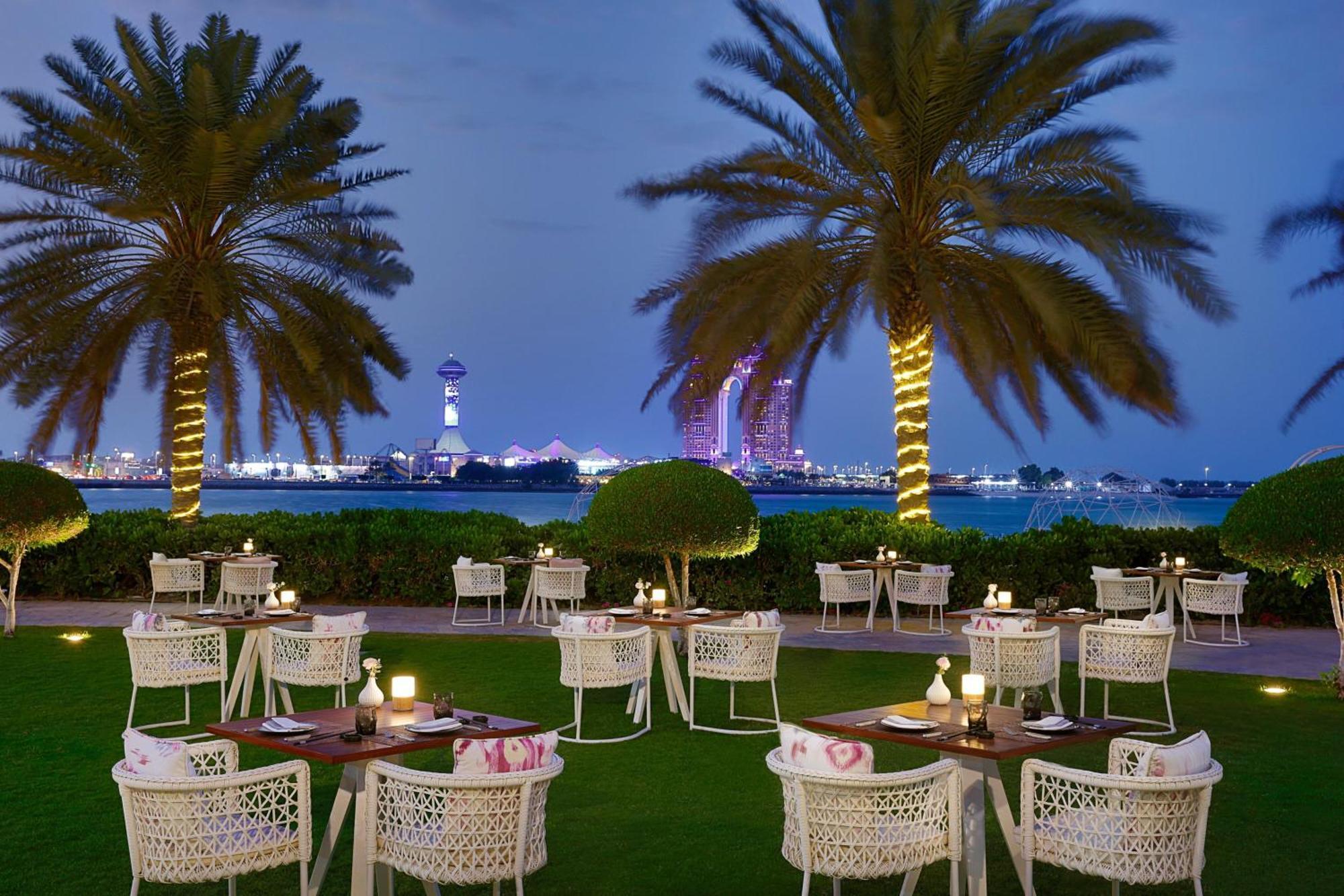 The St. Regis Abu Dhabi Hotel Buitenkant foto