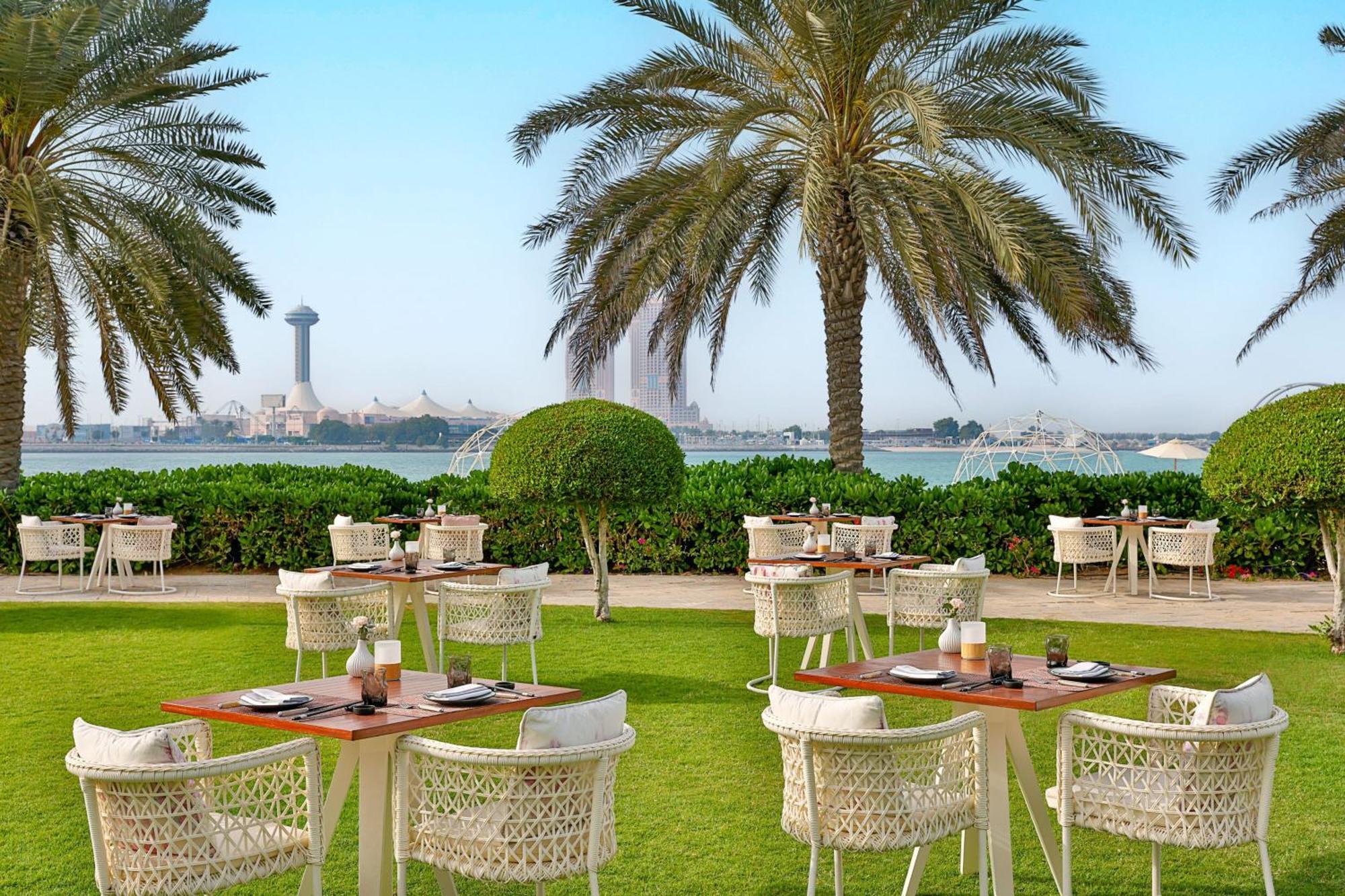 The St. Regis Abu Dhabi Hotel Buitenkant foto